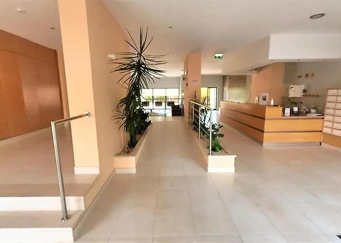 Apartment Rocha Tower 11d-11e *