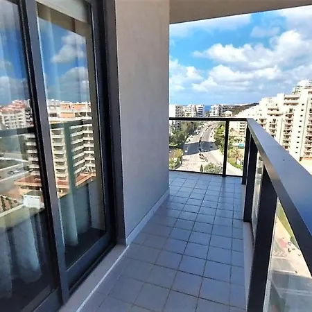 Turisticos Rocha Tower 3 * Portimão