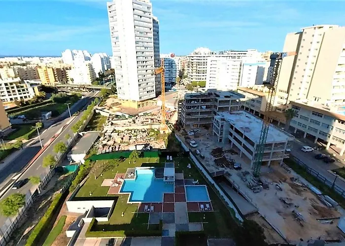 Rocha Tower 11D Portimão