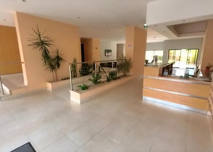 Rocha Tower 11D * Portimão